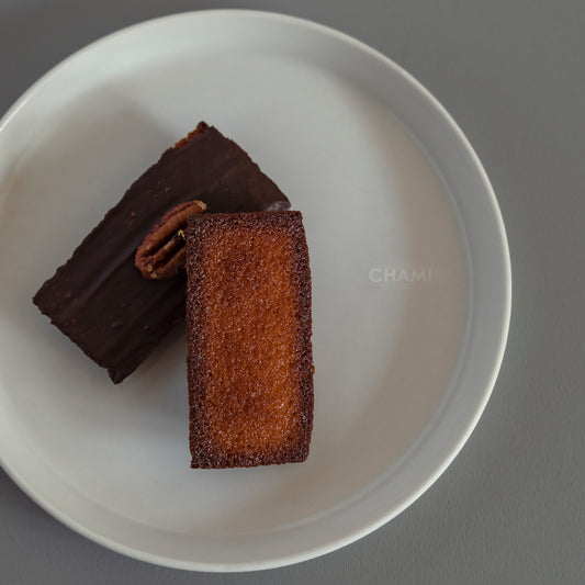 ASSORTED BAKED GOODS °6