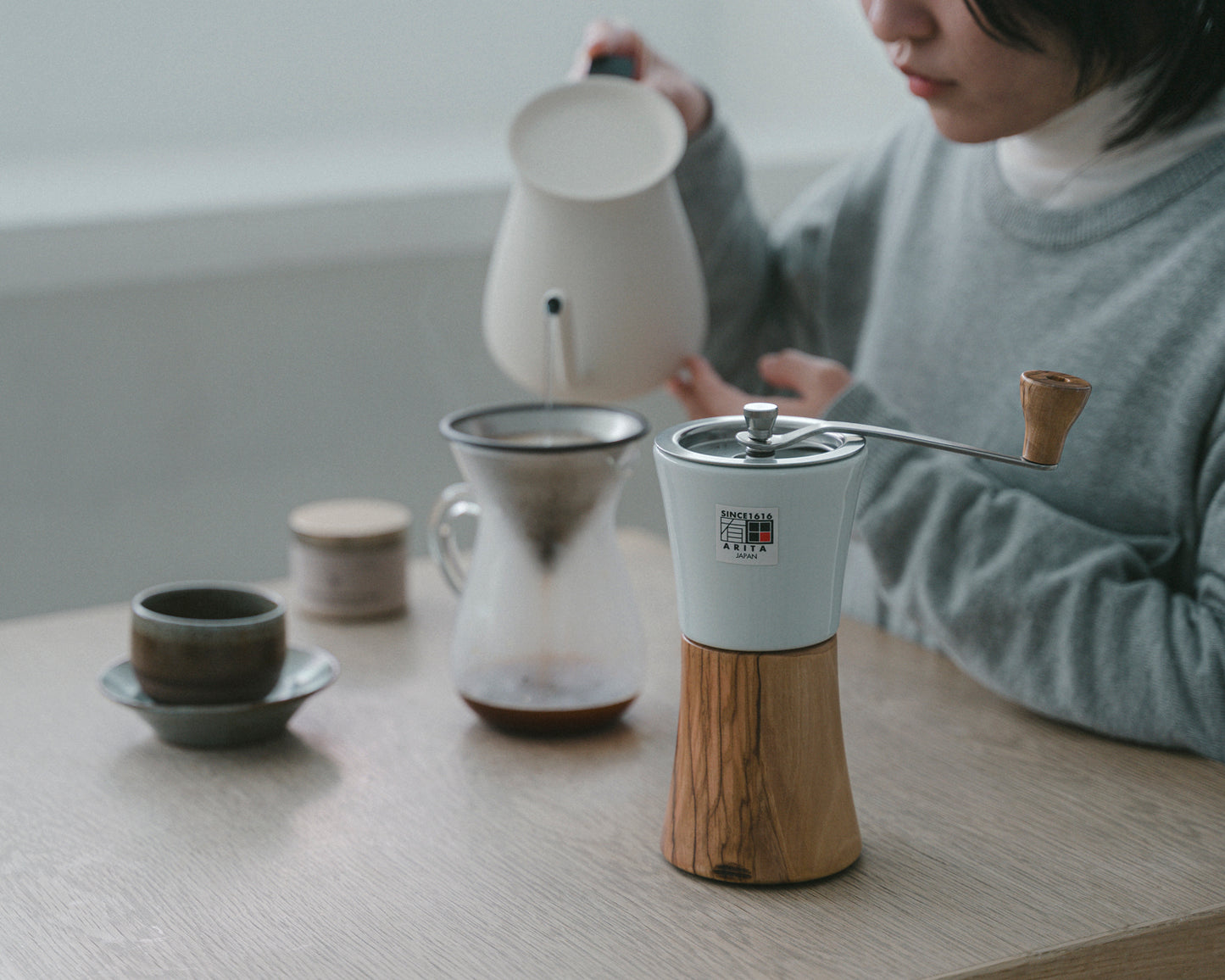 HARIO MCWN-2-OV Wood Grinder