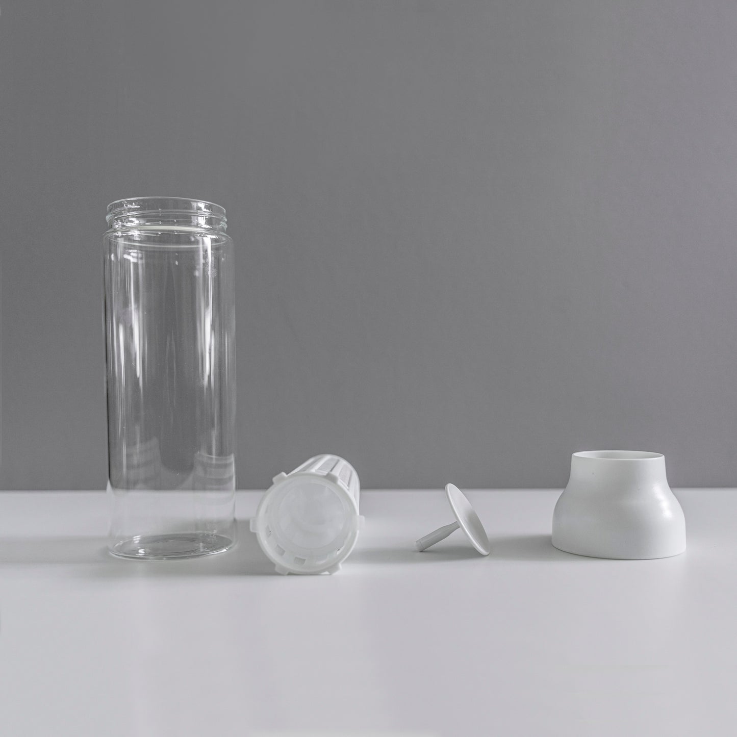 KINTO CAPSULE COLDBREW CARAFE 1L WH
