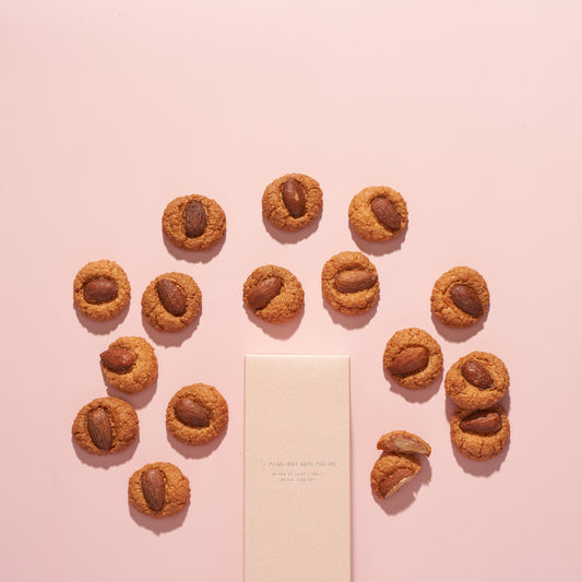 Almond cookies